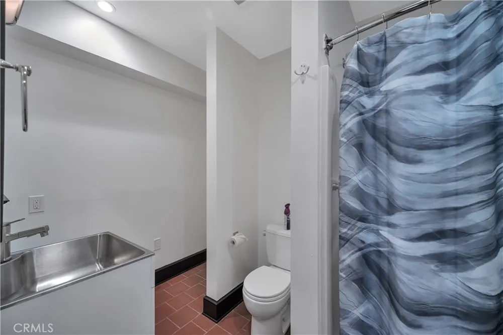 526 W 40th San Pedro, CA 90731
