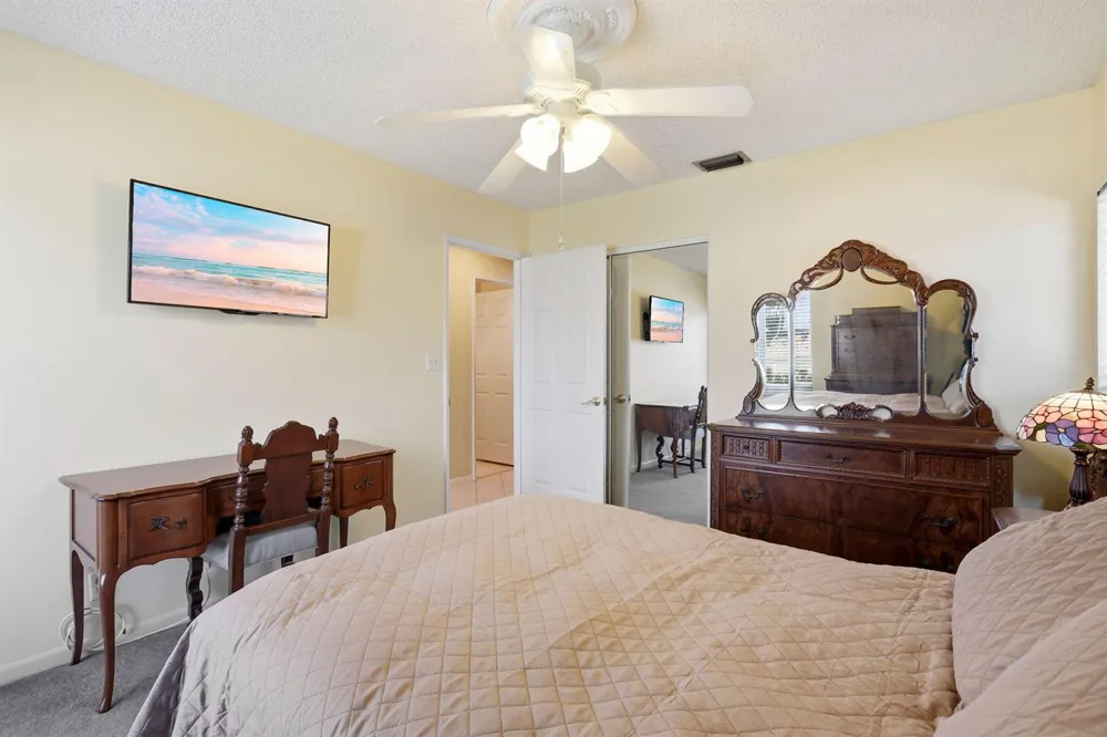 20986 Rustlewood Avenue Boca Raton, FL 33428