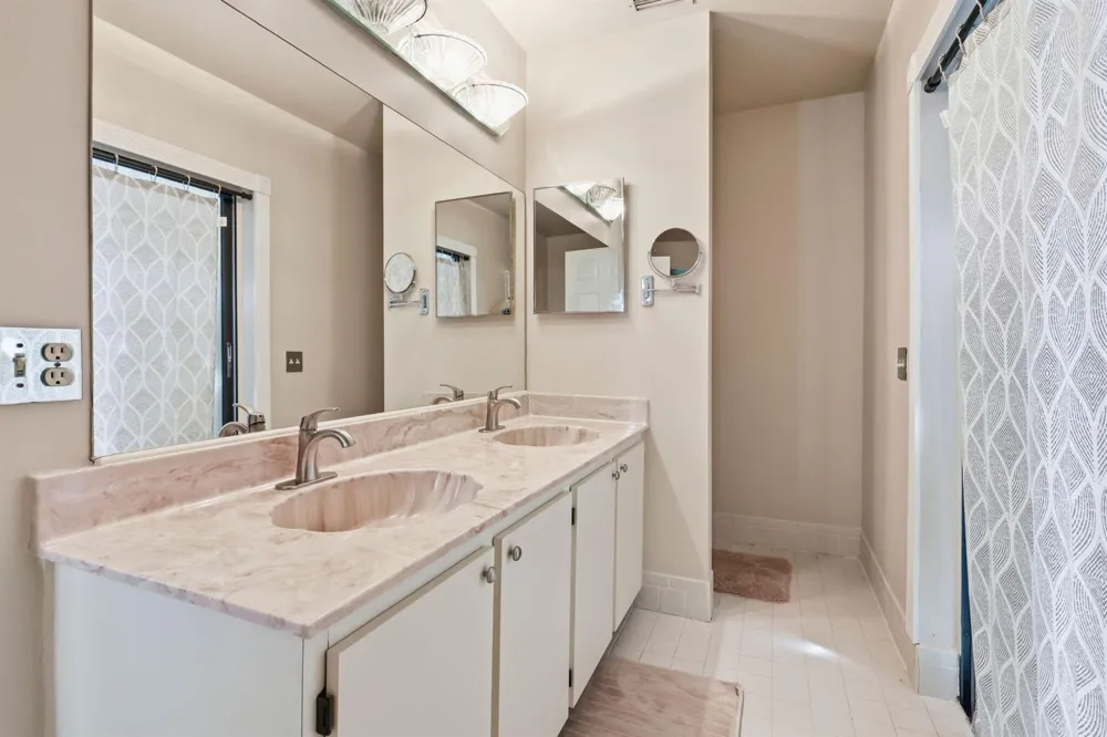 20986 Rustlewood Avenue Boca Raton, FL 33428