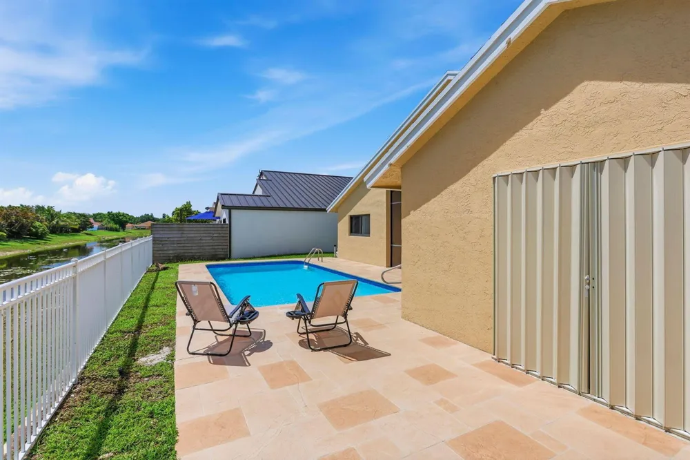 20986 Rustlewood Avenue Boca Raton, FL 33428