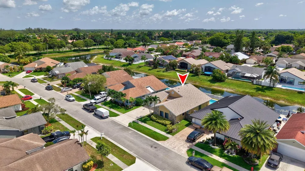 20986 Rustlewood Avenue Boca Raton, FL 33428