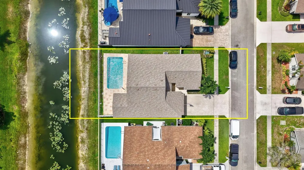 20986 Rustlewood Avenue Boca Raton, FL 33428