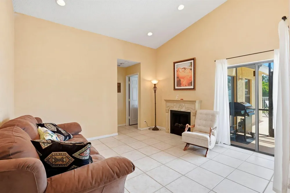 20986 Rustlewood Avenue Boca Raton, FL 33428