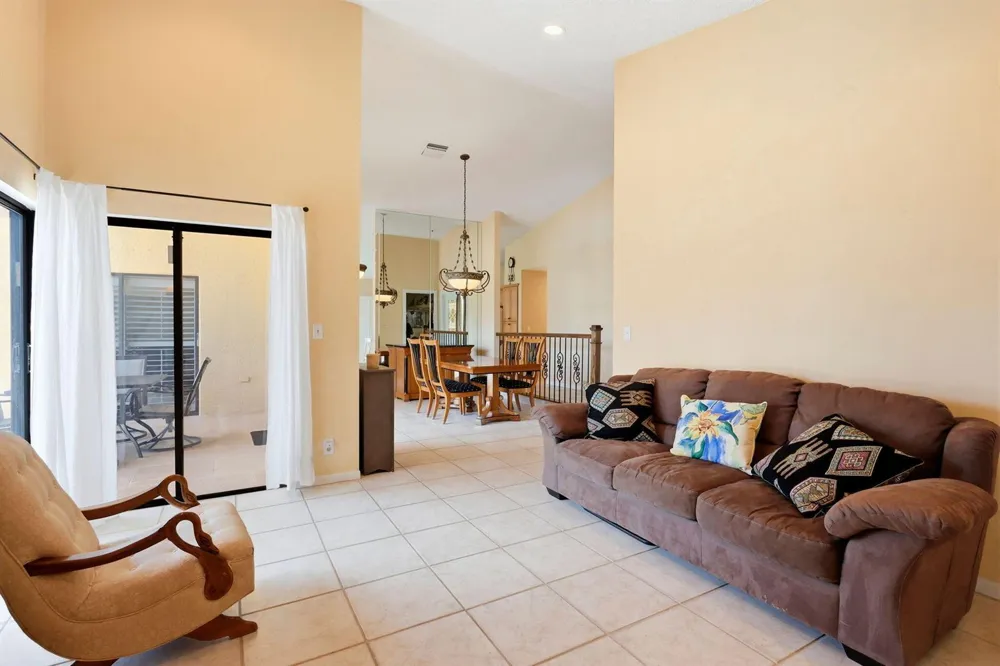 20986 Rustlewood Avenue Boca Raton, FL 33428