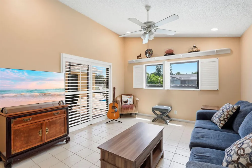 20986 Rustlewood Avenue Boca Raton, FL 33428