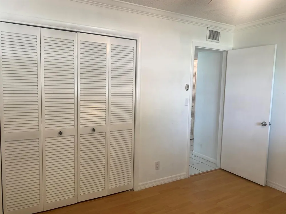 3951 NE 18th Avenue #1502 Pompano Beach, FL 33064