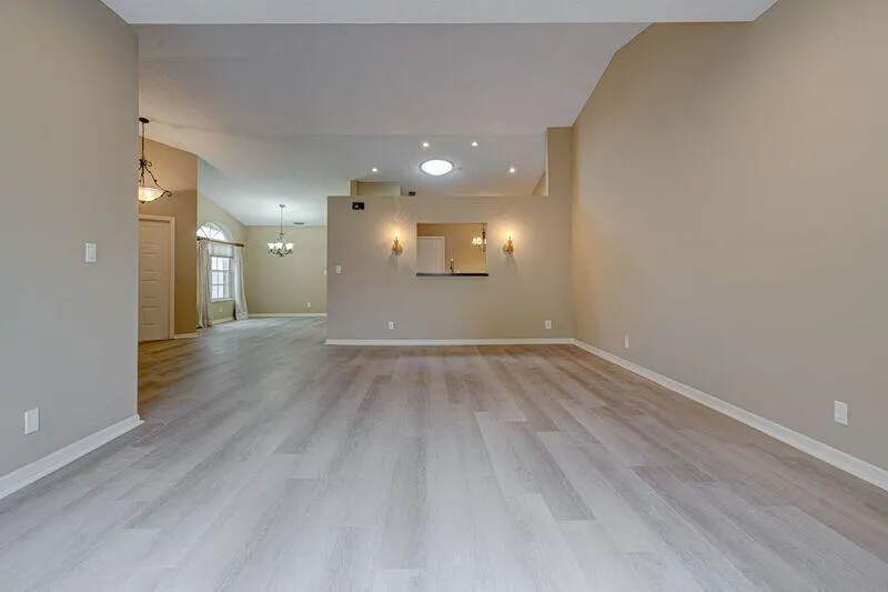 6183 FLORAL LAKES DRIVE Delray Beach, FL 33484