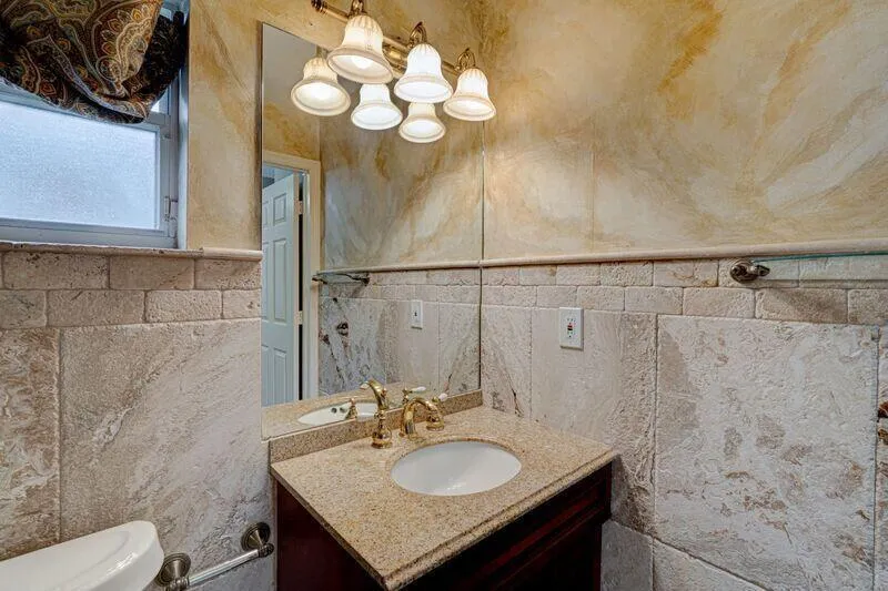 6183 FLORAL LAKES DRIVE Delray Beach, FL 33484