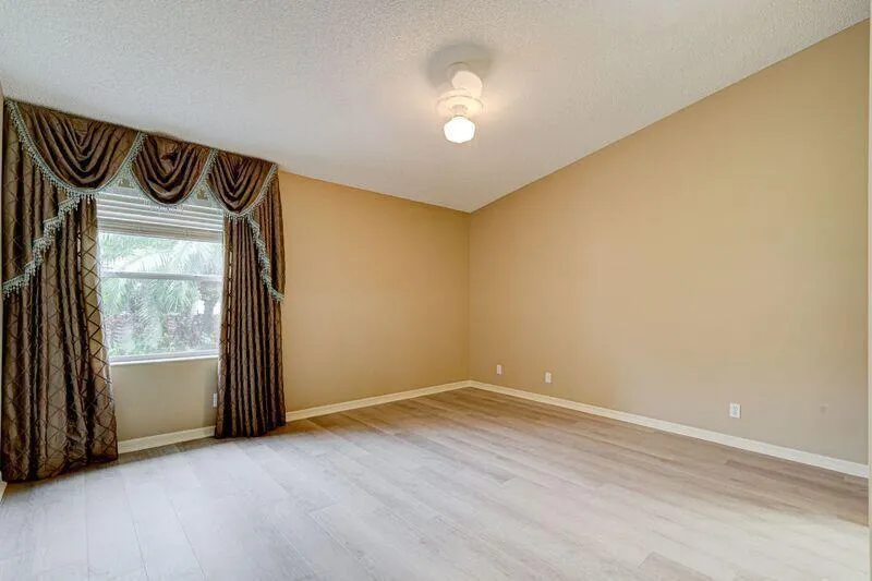 6183 FLORAL LAKES DRIVE Delray Beach, FL 33484