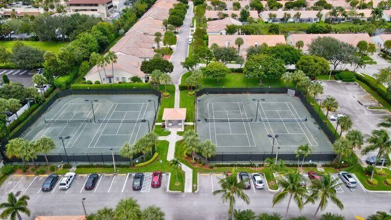 6183 FLORAL LAKES DRIVE Delray Beach, FL 33484