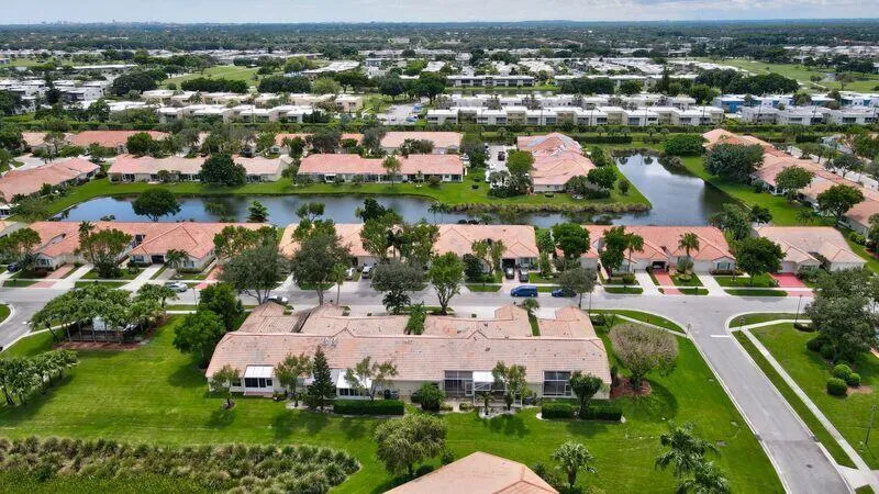 6183 FLORAL LAKES DRIVE Delray Beach, FL 33484