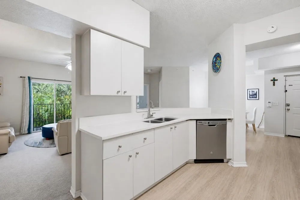 350 CRESTWOOD CIRCLE #306 Royal Palm Beach, FL 33411