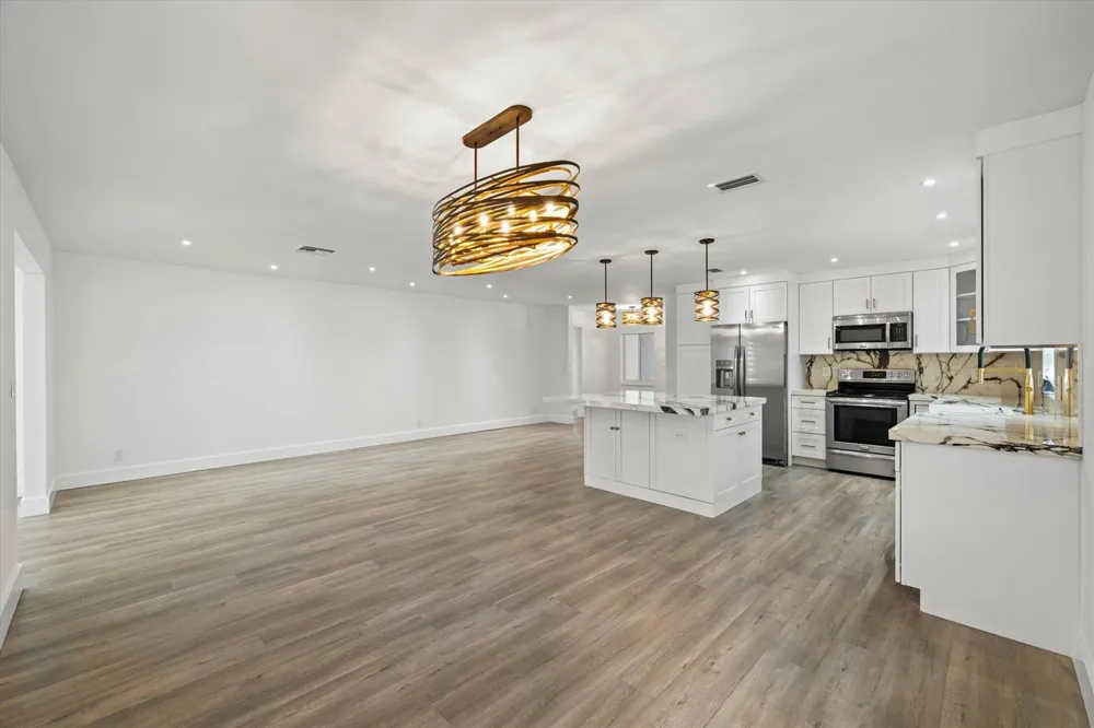 13826 Kaiser Trail Delray Beach, FL 33484