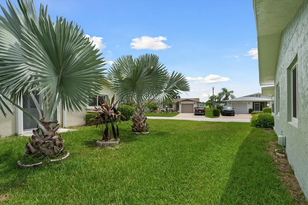 13826 Kaiser Trail Delray Beach, FL 33484