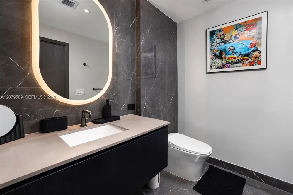 20 NE 11th St #3009 Miami, FL 33132