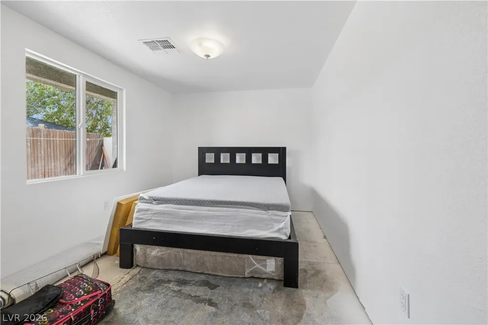 1025 Yucca Avenue Las Vegas, NV 89104