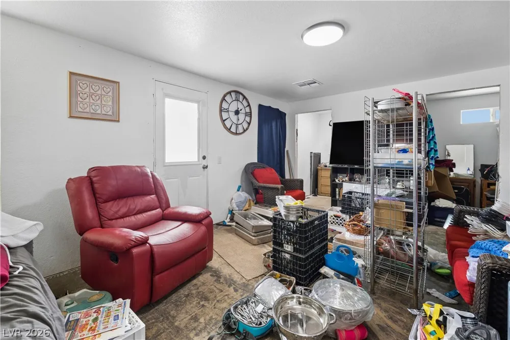 1025 Yucca Avenue Las Vegas, NV 89104