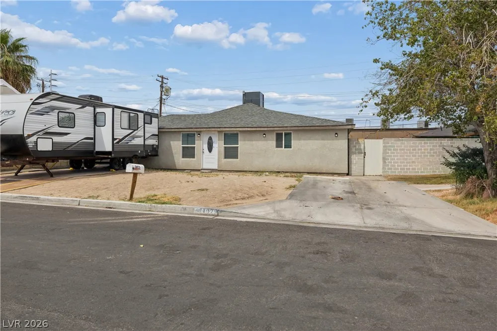 1025 Yucca Avenue Las Vegas, NV 89104
