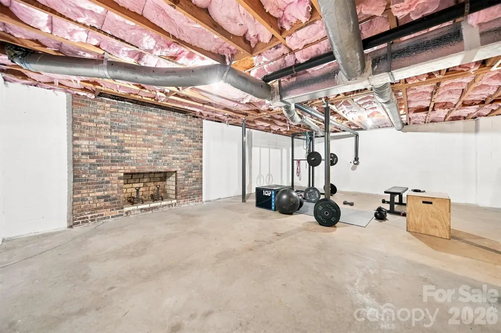 703 Wilmore Street NE Lenoir, NC 28645