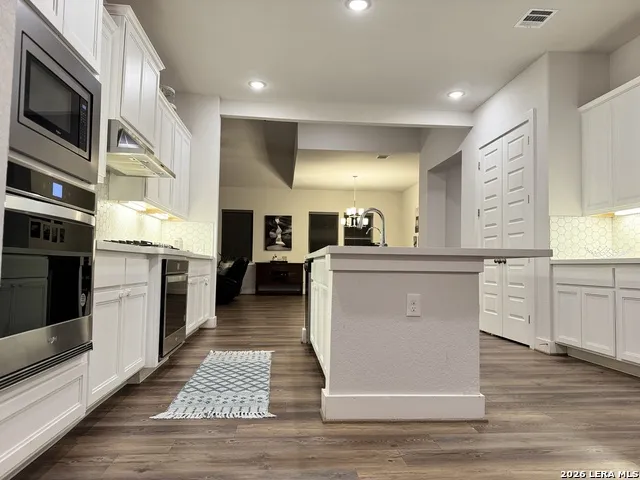 1162 THICKET LN New Braunfels, TX 78132