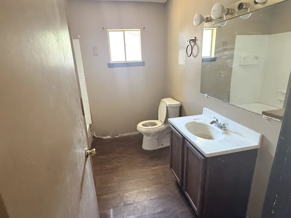 2405 Avenue E Brownwood, TX 76801