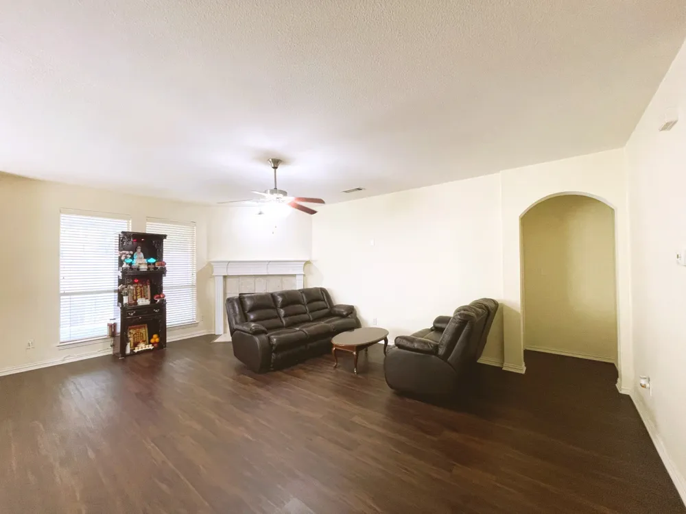 3605 Moultrie Drive Garland, TX 75040