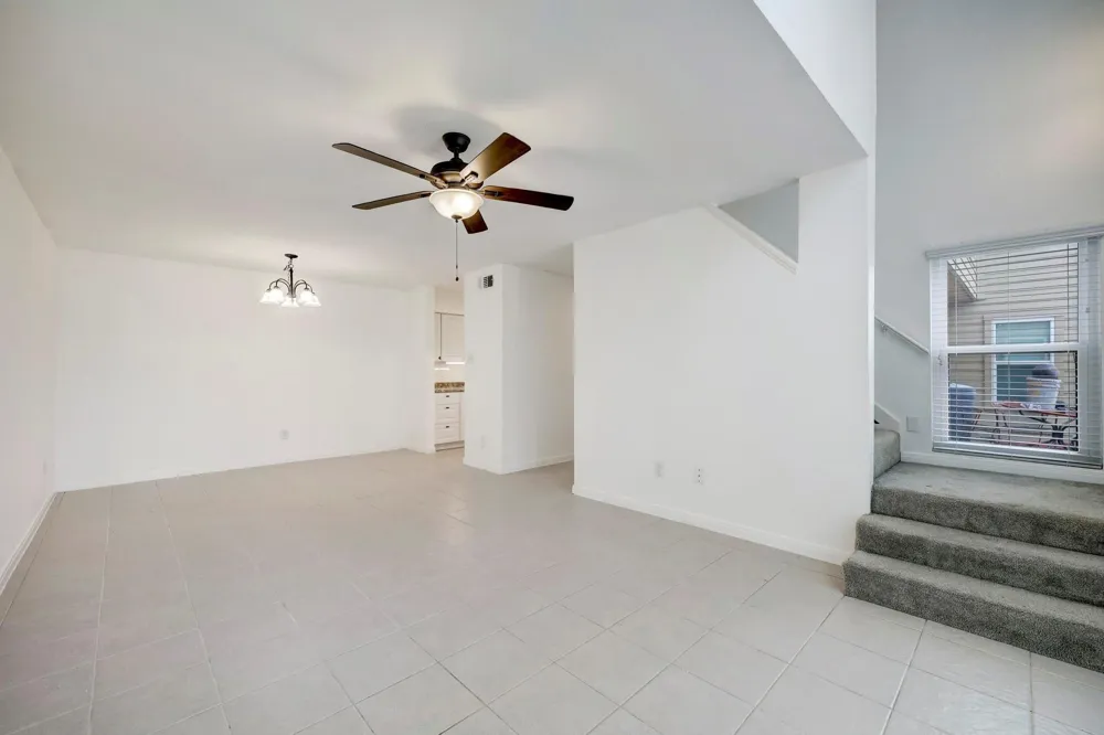 16120 Stuebner Airline Road #611 Spring, TX 77379
