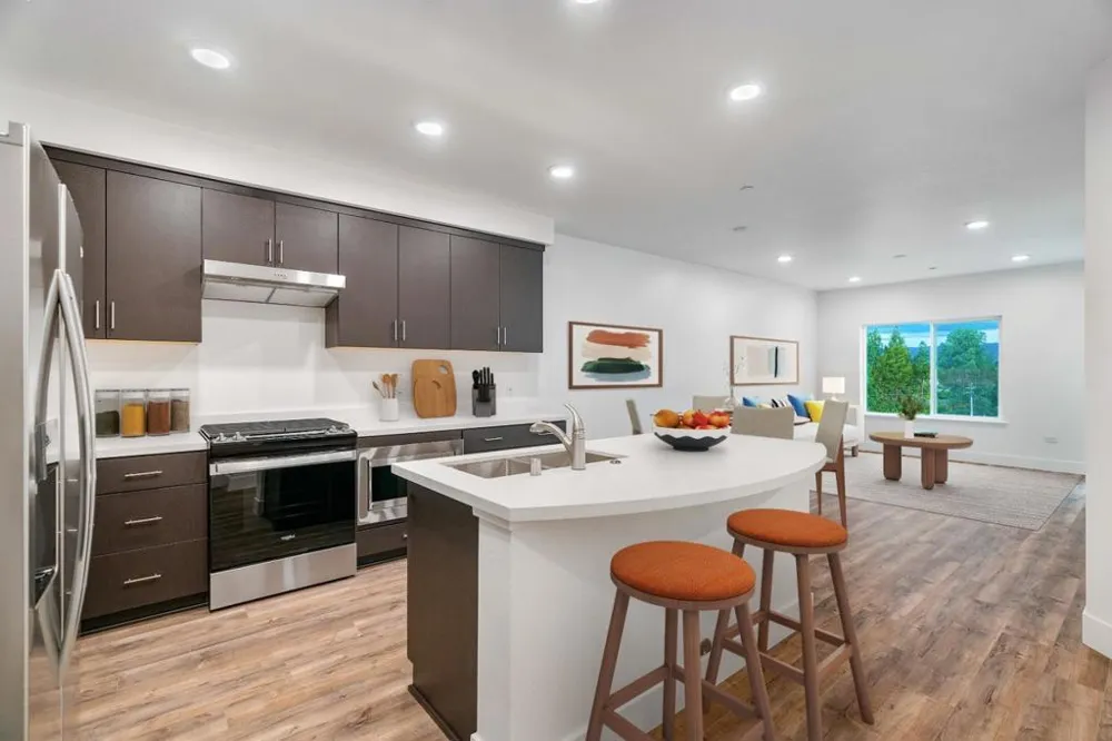 1853 Almaden Road #507 San Jose, CA 95125
