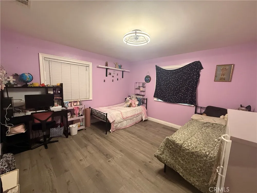 232 1 st Perris, CA 92570