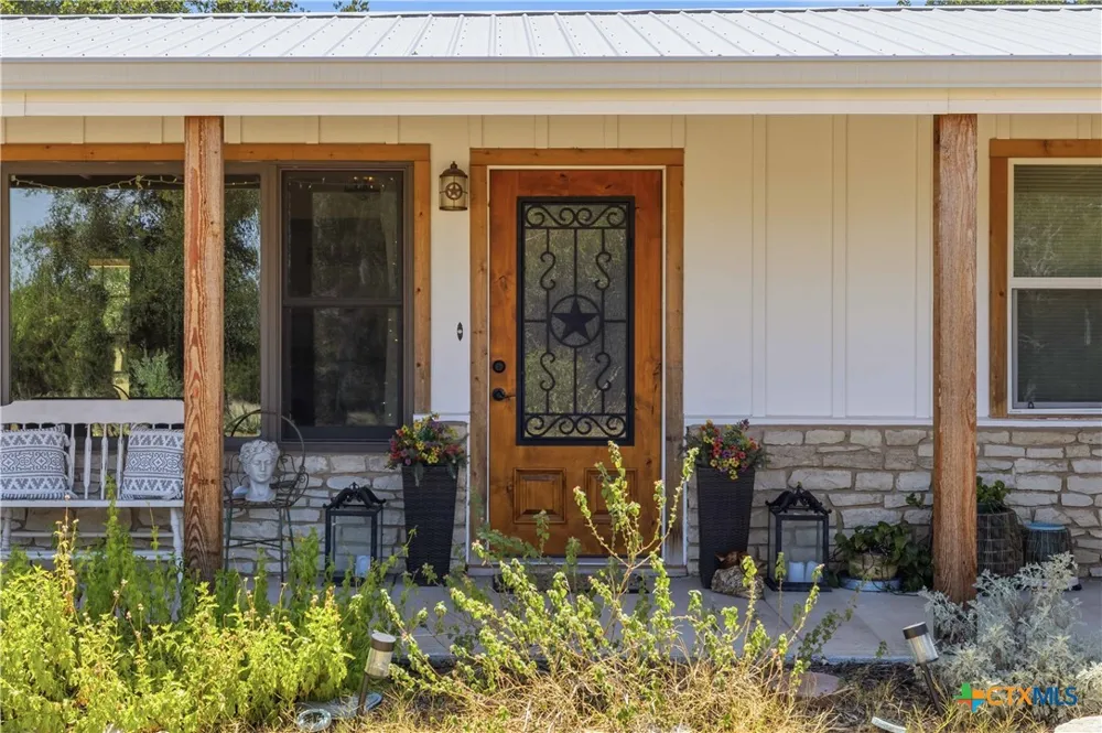 370 County Road 3106 Kempner, TX 76539