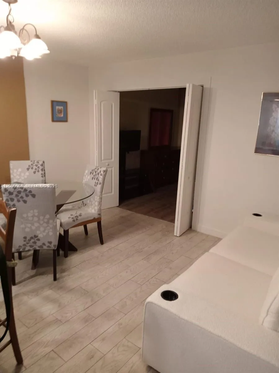 319 NE 14th Ave #604 Hallandale Beach, FL 33009