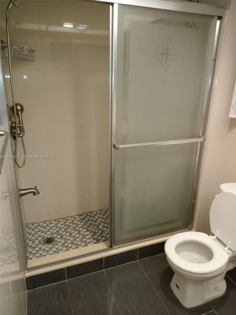 319 NE 14th Ave #604 Hallandale Beach, FL 33009