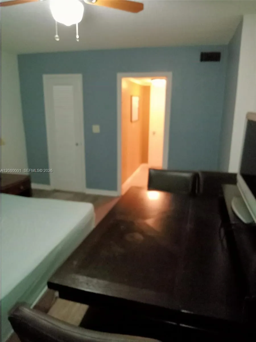 319 NE 14th Ave #604 Hallandale Beach, FL 33009