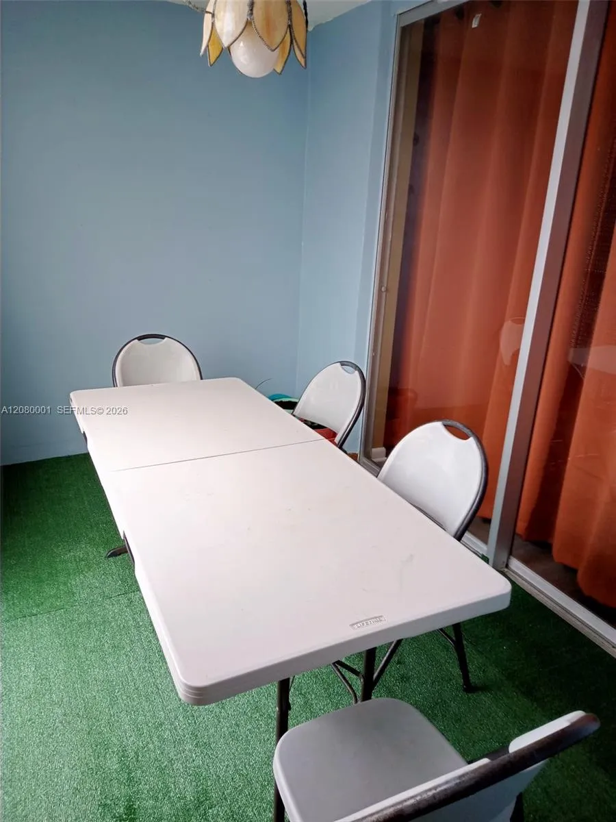 319 NE 14th Ave #604 Hallandale Beach, FL 33009