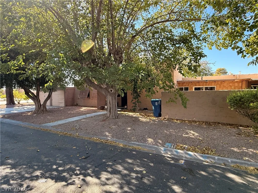 4241 Brockton Green Court Las Vegas, NV 89110