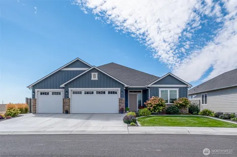 924 S M Loop Drive SW