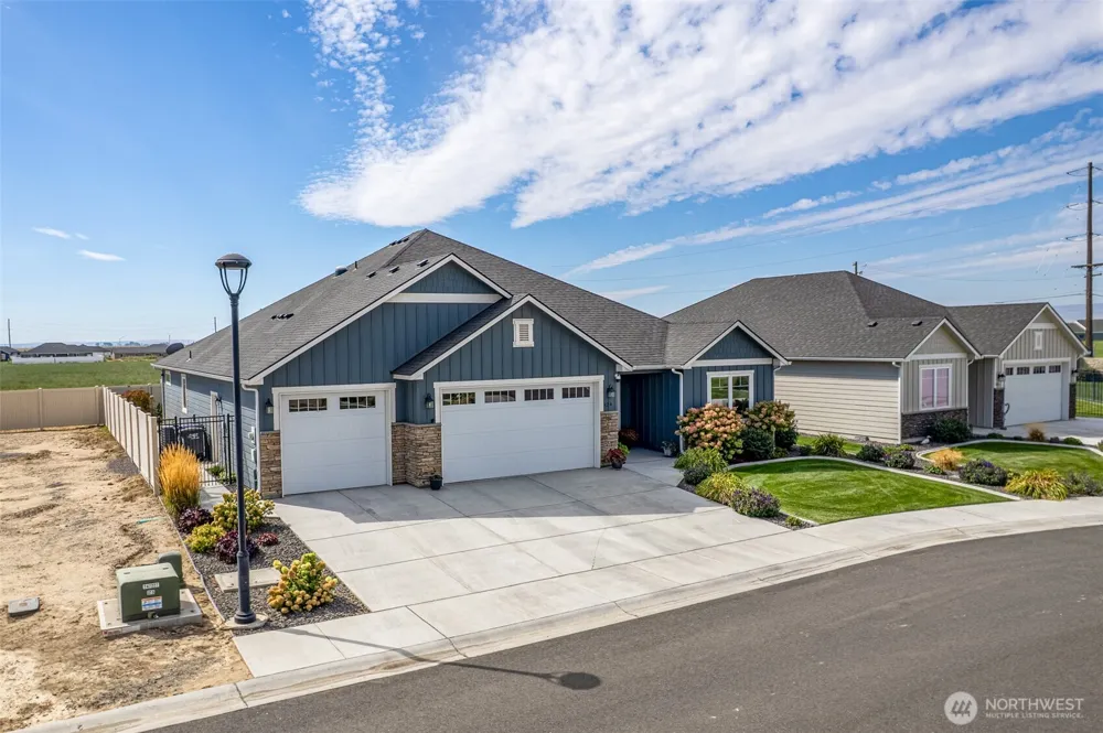 924 S M Loop Drive SW Quincy, WA 98848