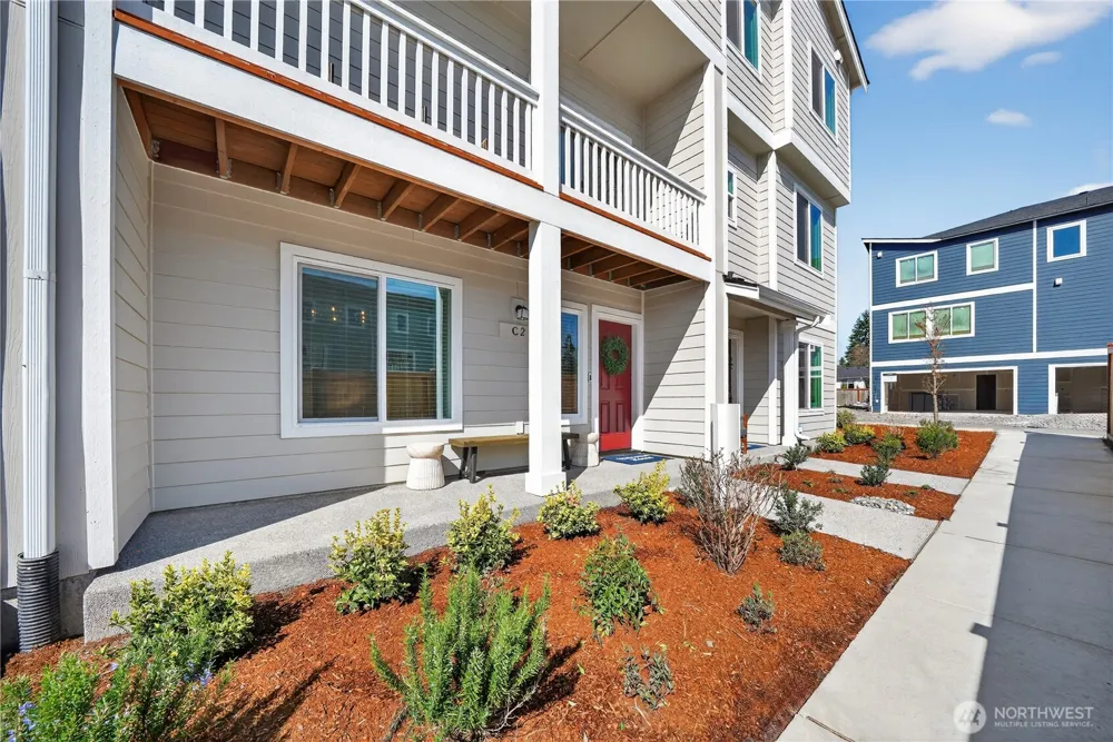 9811 31st Avenue SE #F4 Everett, WA 98208