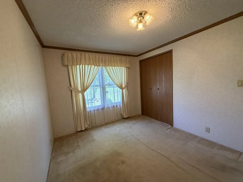 1212 Oak Brook Lane Portage City, MI 49002