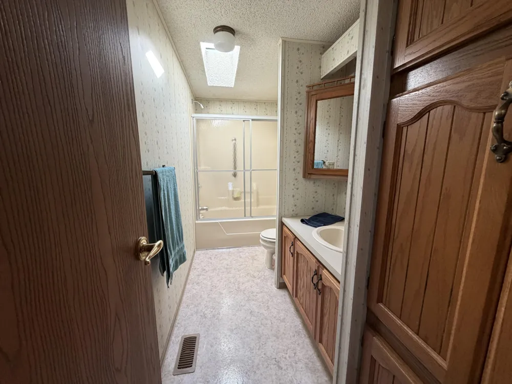 1212 Oak Brook Lane Portage City, MI 49002
