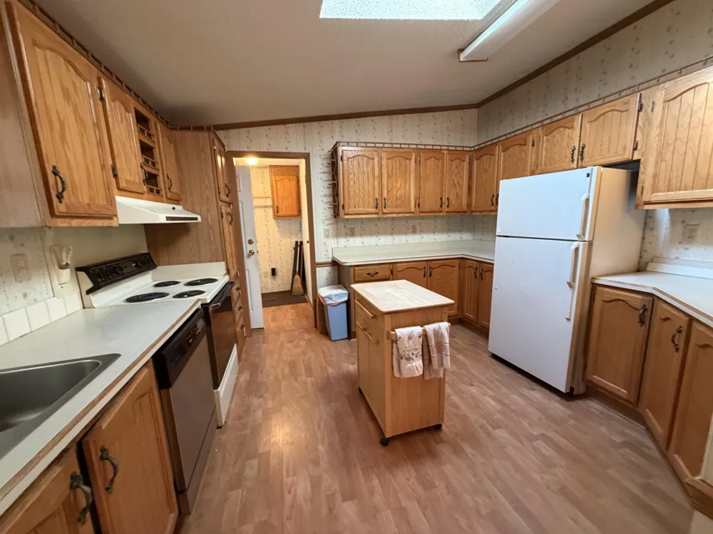 1212 Oak Brook Lane Portage City, MI 49002