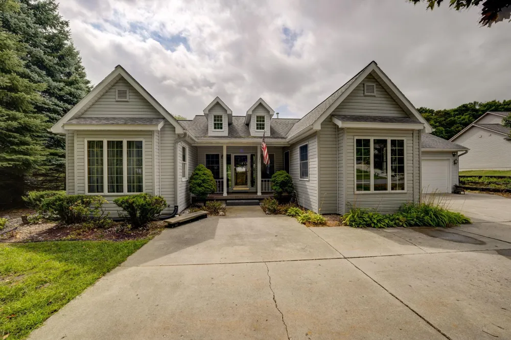 4445 Silver Valley Lane Garfield Charter Township, MI 49684