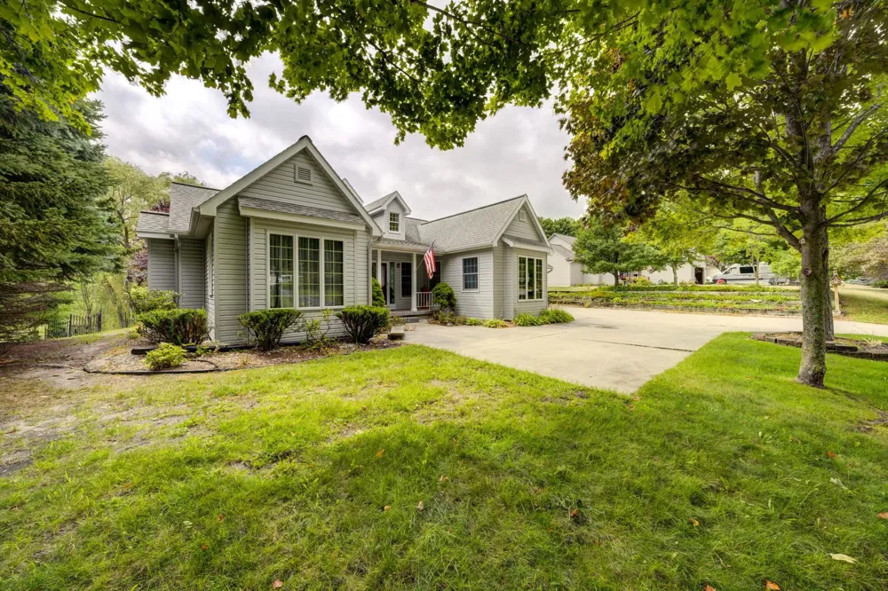 4445 Silver Valley Lane Garfield Charter Township, MI 49684