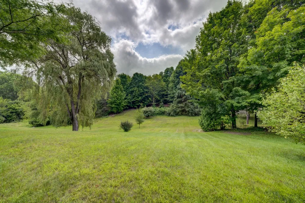 4445 Silver Valley Lane Garfield Charter Township, MI 49684