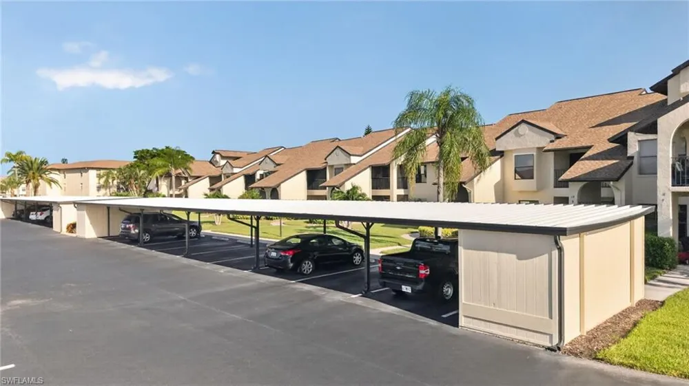 8430 Charter Club Circle #15 Fort Myers, FL 33919