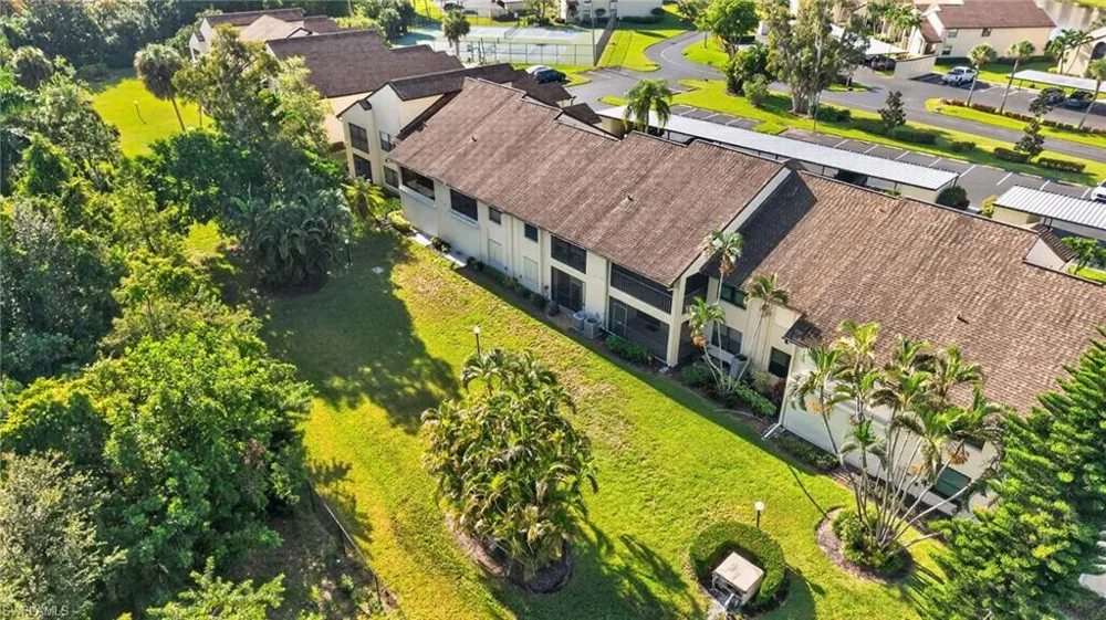 8430 Charter Club Circle #15 Fort Myers, FL 33919