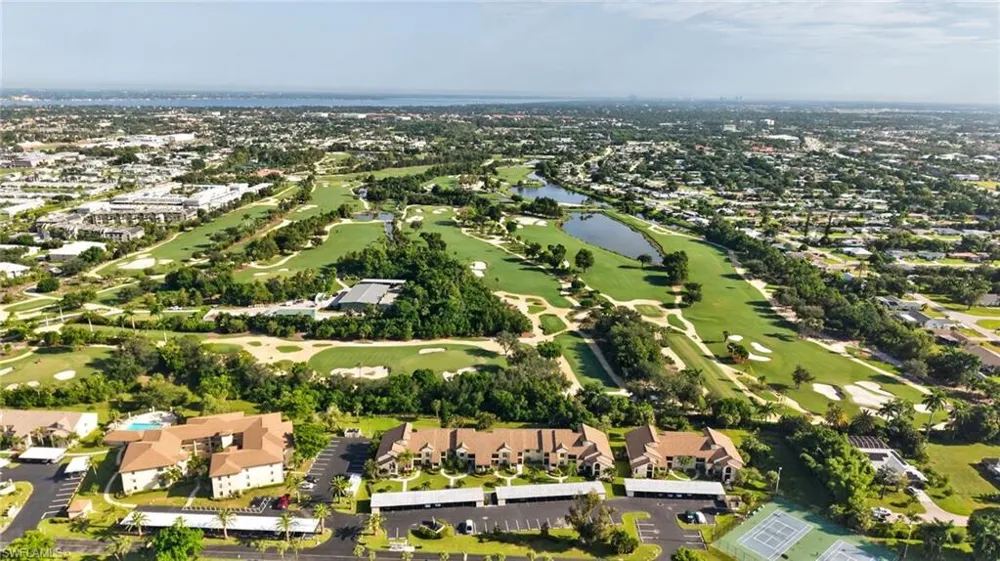 8430 Charter Club Circle #15 Fort Myers, FL 33919