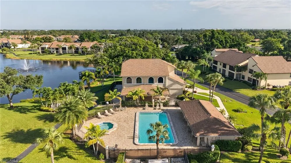 8430 Charter Club Circle #15 Fort Myers, FL 33919