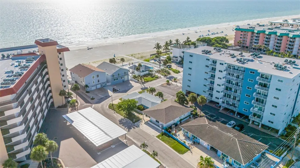 18317 SUNSET BOULEVARD Redington Shores, FL 33708