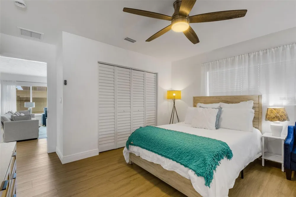 18317 SUNSET BOULEVARD Redington Shores, FL 33708